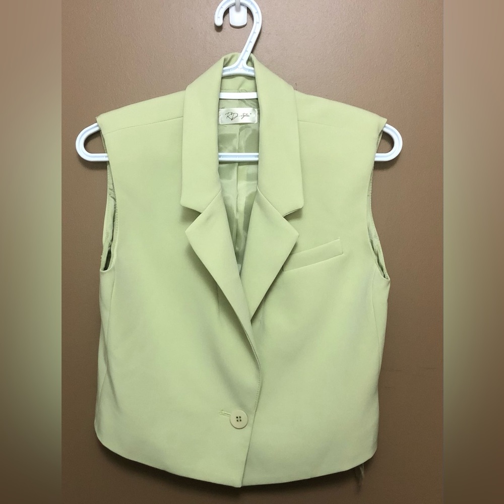 NEW Simons Mint Green Vest